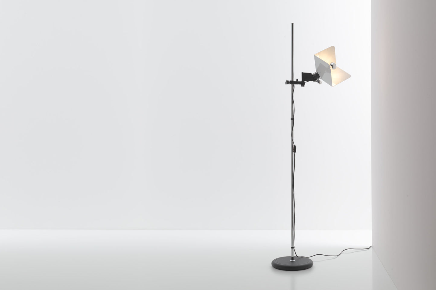 Stilnovo Triedro Floor Lamp