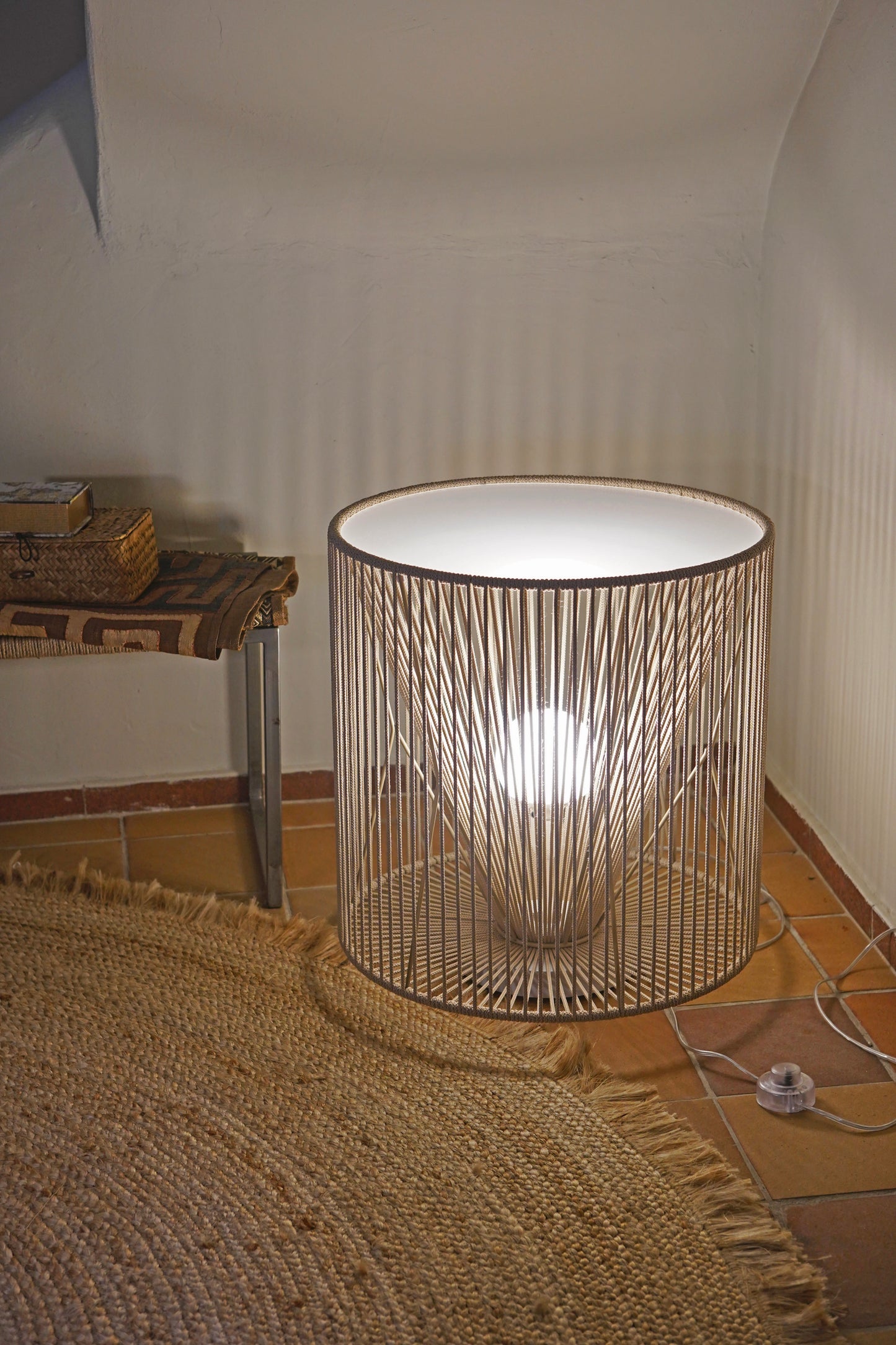 Ole Lighting Mariola Làmpada de Peu