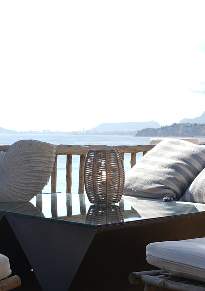 Ole Lighting Poma Table Lamp